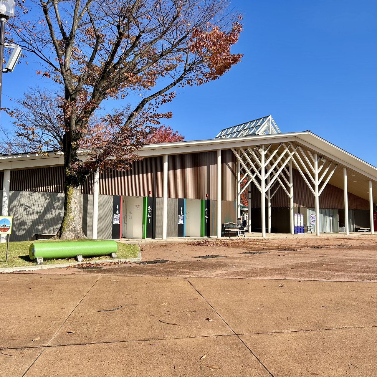 チューリップ公園　北門